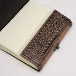 Nahkkaantega märkmik “Draakonid ” –17.5×12.5x3cm (200 lehte) - Image 2